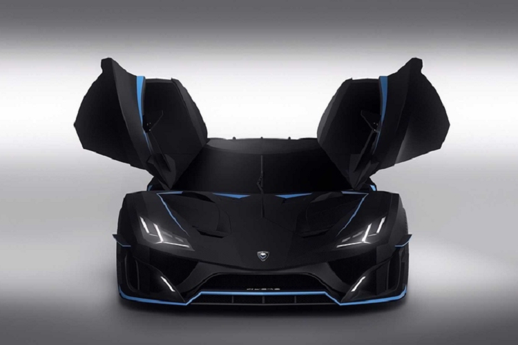 Sở hữu những công nghệ "ngoài hành tinh", mức giá xe điện Alieno Unum bán ra sẽ dao động từ khoảng 1,8 triệu đến hơn 4,5 triệu USD (khoảng 42 đến 105 tỷ đồng). Alieno khẳng định rằng sản phẩm thực tế của mình chạy trên đường từ năm 2024 đến năm 2027.