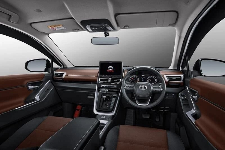 Dai ly da nhan coc cho Toyota Innova 2023, sap ra mat Viet Nam-Hinh-2