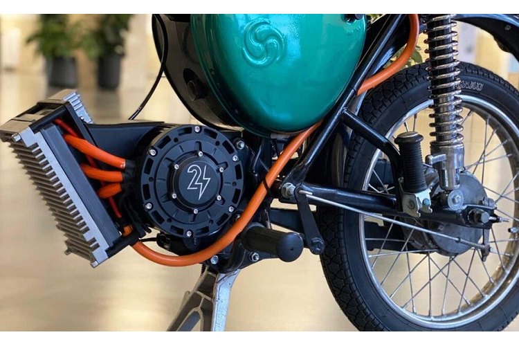 Đây là công ty khởi nghiệp do hai chàng sinh viên của trường Đại học Kỹ thuật Berlin có tên Carlo Schmid và Sebastian Marten cùng nhau thành lập. Công ty khởi nghiệp này đã nhận được sự ủng hộ của nhiều người và đạt mục tiêu gọi vốn 80.000 Euro chỉ trong vài tiếng đồng hồ. 