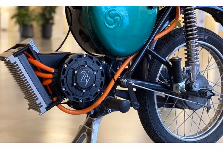 Đây là công ty khởi nghiệp do hai chàng sinh viên của trường Đại học Kỹ thuật Berlin có tên Carlo Schmid và Sebastian Marten cùng nhau thành lập. Công ty khởi nghiệp này đã nhận được sự ủng hộ của nhiều người và đạt mục tiêu gọi vốn 80.000 Euro chỉ trong vài tiếng đồng hồ. 