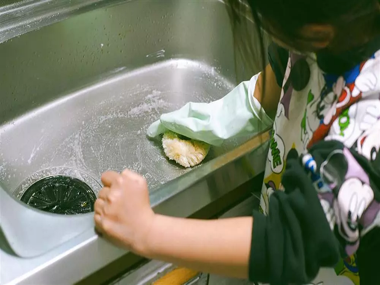 'Con gai nha nguoi ta', moi 8 tuoi da nau hang chuc mon Viet - Nhat-Hinh-5