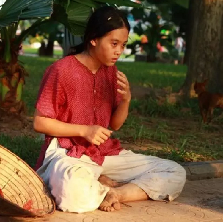 Con gai Truong Ngoc Anh trong 'Ao Lua Ha Dong' sau 15 nam gio ra sao?-Hinh-2