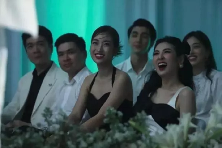 'Tom gon' hoa hau Do My Linh hen ho con trai bau Hien-Hinh-4