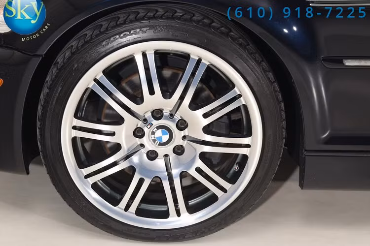 Tổng sản lượng của BMW M3 E46 trong suốt vòng đời là 56.133 chiếc coupe và 29.633 chiếc mui trần. Những dòng xe này trong thời gian này đã được lắp ráp tại nhà máy BMW Regensburg ở Đức và sản xuất từ tháng 9 năm 2000 cho đến tháng 8 năm 2006 với tổng cộng khoảng 85.766 xe.