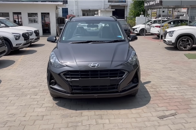 Hyundai Santro sẽ được thay thế bằng một mẫu xe cỡ nhỏ mới, có thể là SUV hạng A Casper. Nguyên nhân là do xe SUV của Hyundai bán khá chạy tại Ấn Độ, ví dụ như Venue.