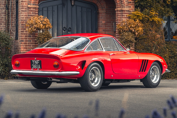 Hiện tại, giá xe Ferrari 250 GT Lusso Fantuzzi vẫn chưa được công bố nhưng chắc chắn sẽ không hề rẻ để có thể “đưa” siêu phẩm này về nhà.