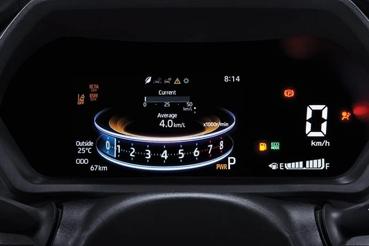 Đáng tiếc rằng các hàng ghế vẫn chỉ được bọc nỉ và phối thêm da chứ chưa phải bọc da hoàn toàn. Bên dưới nắp ca-pô, Toyota Veloz 2022 được trang bị động cơ xăng, 4 xi-lanh, dung tích 1.5L cho công suất tối đa 106 mã lực và mô-men xoắn cực đại đạt 137 Nm. 