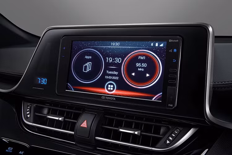 Đáng tiếc là Toyota C-HR GR Sport 2022 tại thị trường Thái Lan không được tăng sức mạnh động cơ. 