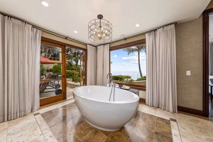 Dinh thu co bai luot song rieng o California-Hinh-8