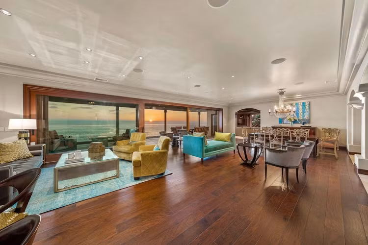 Dinh thu co bai luot song rieng o California-Hinh-5