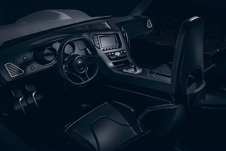 Phiên bản nguyên mẫu của cả hai mẫu xe dự kiến sẽ được hoàn thành vào cuối năm nay, với các phiên bản sẵn sàng sản xuất sẽ có thể xuất xưởng vào giữa năm 2023. CEO Arron Rawding nhận xét, "Chúng tôi đã có một đội ngũ tuyệt vời cùng nhau và chúng tôi mong muốn được chế tạo phương tiện này. Chúng tôi cũng rất muốn bán nó theo hình thức B2B (Business-to-Business) cho những khách hàng như quân đội, nhưng cũng có thể tham gia đua xe thể thao, đặc biệt là ở Mỹ, nơi tôi nhận ra rằng đua xe địa hình, sa mạc là một môn thể thao lớn."