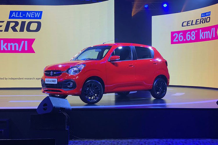 Đáng tiếc là thời điểm trình làng và giá xe Suzuki Celerio 2022 tại Philippines vẫn chưa được công bố. Tại Ấn Độ, giá xe khởi điểm chỉ từ 6.700 USD (khoảng 151 triệu đồng) cho phiên bản LXi MT và phiên bản đắt nhất là ZXi AGS có giá bán 9.320 USD (khoảng 211 triệu đồng).