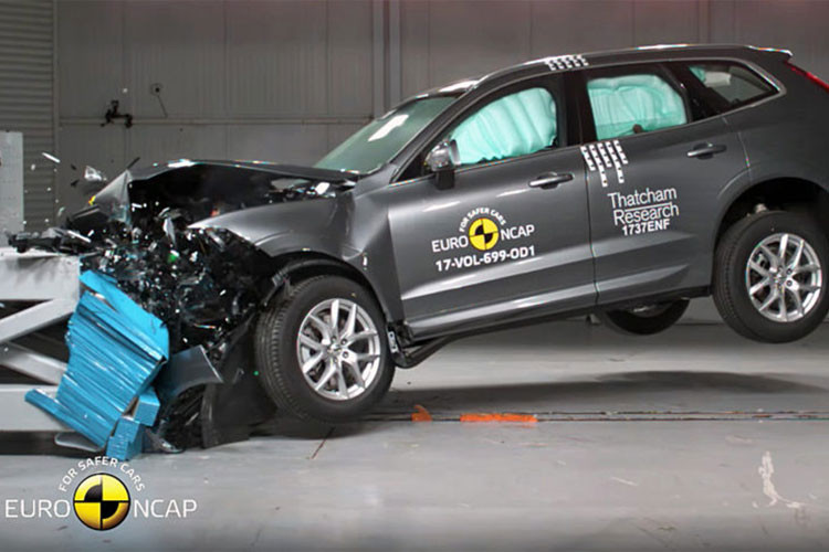 Tiến sĩ Michiel van Ratingen, Tổng thư ký Euro NCAP cho biết: “Chúng tôi đã thấy khá nhiều mẫu xe hơi mới được tung ra thị trường, trong đó có cả xe điện và hybrid".