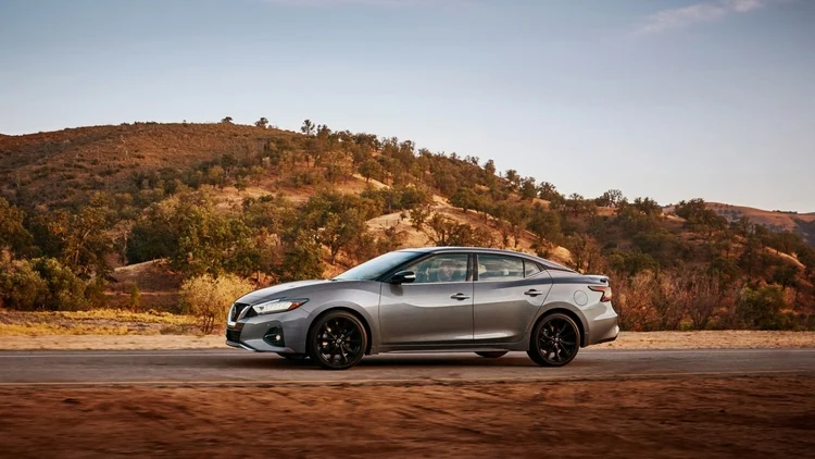 Nissan Maxima khai tu tai My, thay the bang xe dien tu nam sau