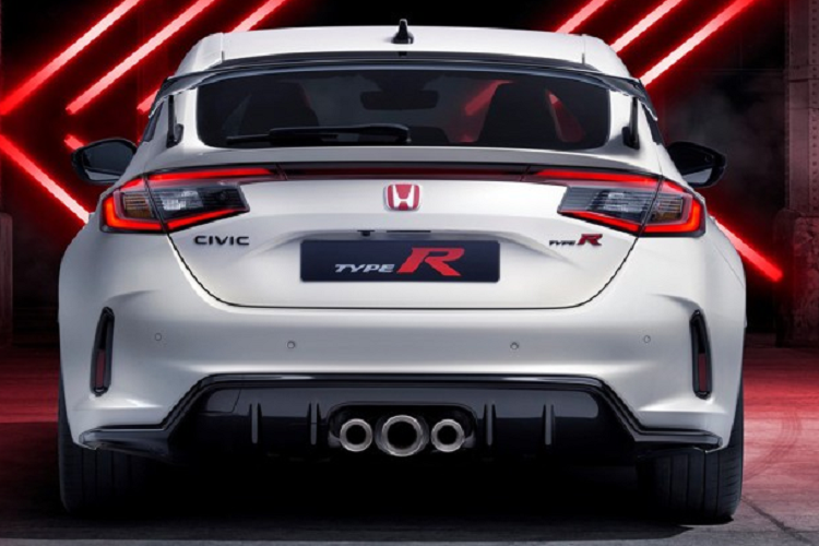 Mẫu xe Honda Civic Type R 2023 thể thao thế hệ mới được sản xuất tại nhà máy Honda Yorii ở Nhật Bản, nhưng động cơ được sản xuất từ nhà máy động cơ Anna ở Sidney, Ohio.