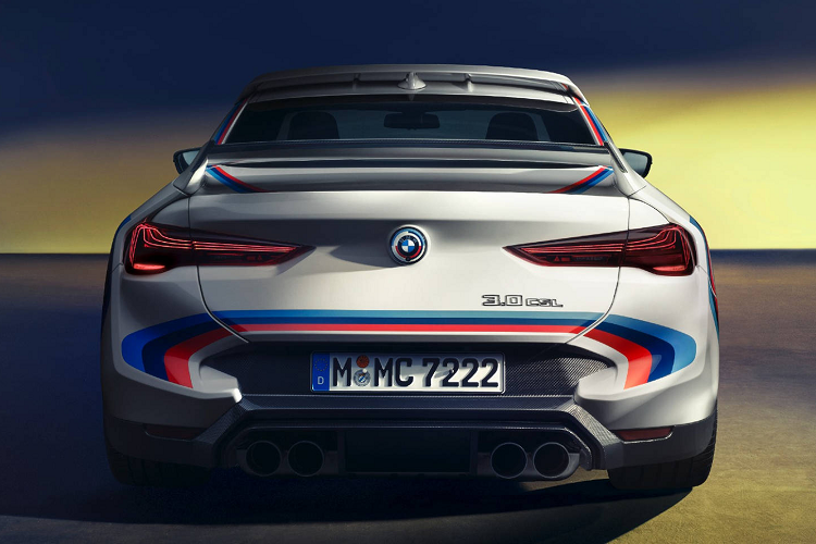 BMW khẳng định quy trình sản xuất toàn bộ lượng xe kể trên sẽ hoàn tất trong khoảng 3 tháng. Tuy giá xe chưa được công bố nhưng các chuyên gia dự đoán giá xe BMW 3.0 CSL 2023 trên 700.000 euro (tương đương 18 tỷ đồng), qua đó trở thành những chiếc BMW sản xuất thương mại đắt đỏ nhất trong lịch sử.