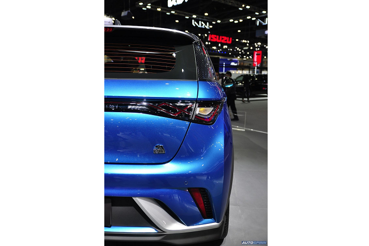 Hiện BYD Dolphin vẫn chưa chính thức được bán ra tại thị trường Thái Lan. Dự kiến giá xe BYD Dolphin 2023 bán ra khoảng 800.000 Baht tại Thái Lan (558 triệu đồng).