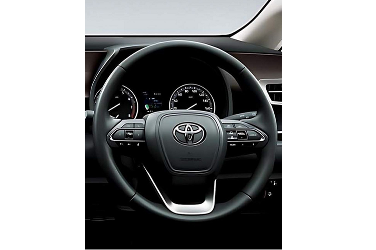 Những trang bị nội thất đáng chú ý còn lại của mẫu MPV này bao gồm 2 màn hình giải trí mới nằm trên lưng ghế trước để dành cho hành khách phía sau, camera hành trình phía trước và sạc điện thoại thông minh không dây nằm ở cụm điều khiển trung tâm. Tương tự nội thất, ngoại thất của Toyota Innova 2023 đã thay đổi hoàn toàn so với trước và theo phong cách SUV.