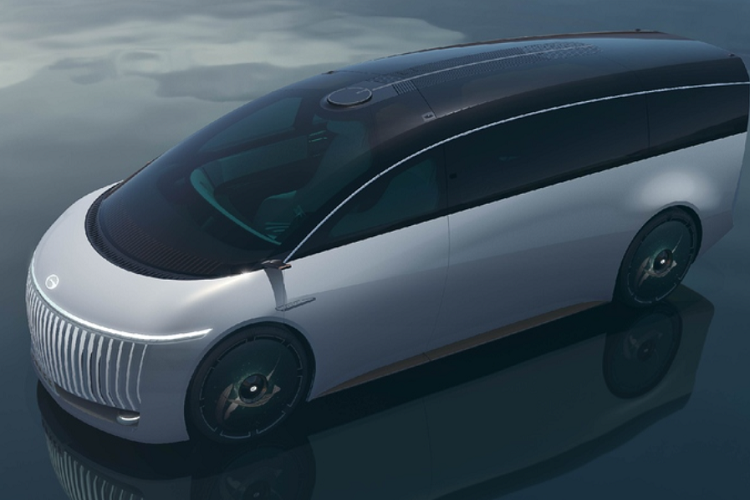 Di chuyển vào bên trong, GAC Space sở hữu khoang cabin mang phong cách tương lai với ghế ngồi kiểu phòng chờ vô cùng sang trọng, bao gồm 2 ghế có thể xoay và một ghế dài hình chữ L ở hàng sau.