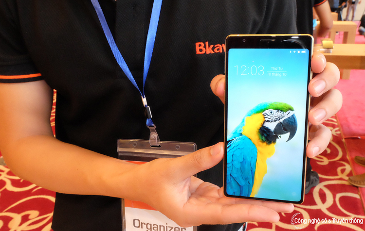 CEO Bkav Nguyễn Tử Quảng gọi vốn từ người hâm mộ Bphone - Hình 2 CEO Bkav Nguyen Tu Quang goi von tu nguoi ham mo Bphone-Hinh-2