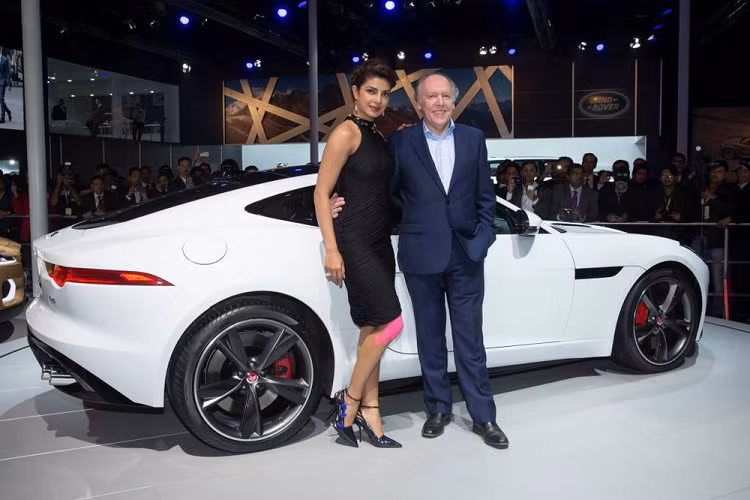 Ian Callum - cựu giám đốc thiết kế thương hiệu Jaguar Land Rover từng "cha đẻ" của nhiều mẫu xe nổi tiếng như Jaguar C-X75, Aston Martin Vanquish, DB9, Jaguar X-Type, Aston Martin DB9, Jaguar XK, Jaguar XF, Jaguar XJ, Jaguar C-X16, Jaguar F-Type...