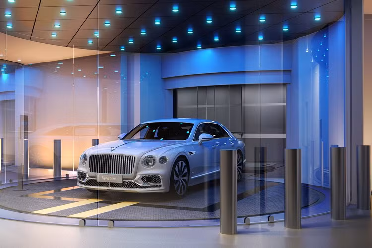 Mỗi thang máy sẽ có một hệ thống thủy lực "kẹp chặt" lốp ô tô từ đó sẽ nâng xe lên (với người ngồi trong xe) và chở tới tầng, khu vực được chỉ định.