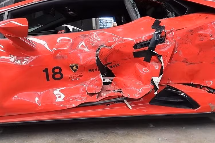 Sau vụ tai nạn, chiếc siêu xe đã nhanh chóng được mang đi sửa. Gara chịu trách nhiệm sửa chữa Lamborghini Huracan có tên V10 Garage.Theo V10 Garage, chi phí sửa chiếc siêu xe Lamborghini Huracan này lên đến 2 triệu Baht (khoảng 1,386 tỷ đồng). Số tiền này đủ để mua những chiếc xe "đập hộp"tại Việt Nam như Toyota Camry, Hyundai Santa Fe, Kia Sorento hay VinFast VF8.