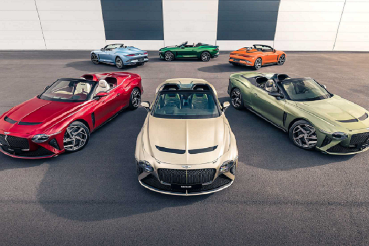 Dan xe Bentley Mulliner Bacalar sieu sang du sac mau xuat xuong