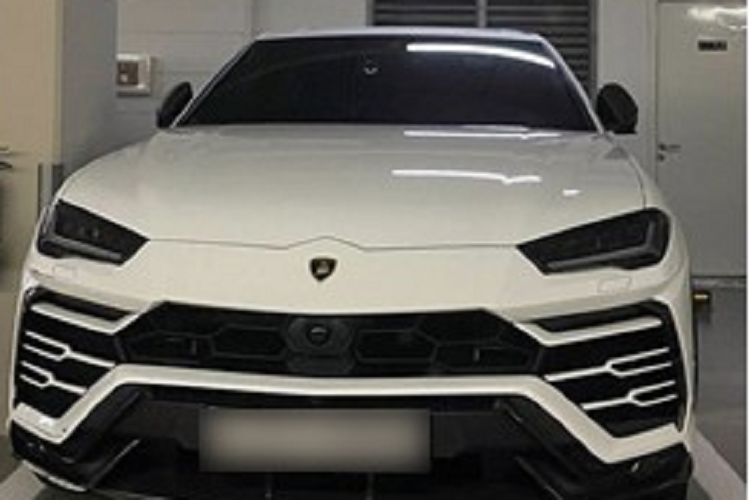 Park Min Young được biết đến rộng rãi khi đóng các vai chính trong phim truyền hình Gia đình là số 1, Thợ săn thành phố, Thư ký Kim sao thế, Trời đẹp em sẽ đến, gần đây nhất, cô tham gia vào dự án phim Hợp đồng hôn nhân hiện đang chiếu trên đài TvN.