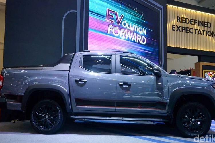 "Trái tim" của MG Extender 2022 là khối động cơ diesel 4 xi-lanh, tăng áp, dung tích 2.0L, sản sinh công suất tối đa 161 mã lực tại tua máy 4.000 vòng/phút và mô-men xoắn cực đại 375 Nm tại dải tua máy 1.500 - 2.400 vòng/phút. Động cơ này kết hợp với hộp số tự động 6 cấp và hệ dẫn động cầu sau.