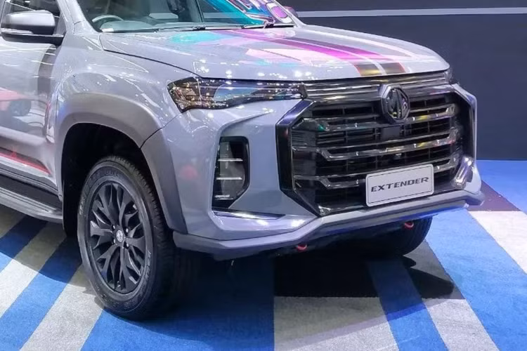 Hiện hãng MG chưa chính thức phân phối Extender ở thị trường Indonesia. Thay vào đó, hãng MG chỉ nhập khẩu chiếc xe bán tải này từ Thái Lan sang Indonesia để trưng bày trong triển lãm GIIAS 2022 nhằm thăm dò phản ứng thị trường. Tại thị trường Thái Lan, giá xe MG Extender 2022 dao động từ 559.000 - 739.000 Baht (khoảng 369 - 488 triệu đồng).