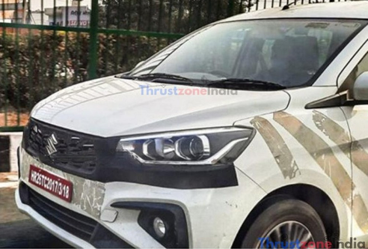 Suzuki Ertiga 2022 ruc rich ra mat, them hop so tu dong 6 cap