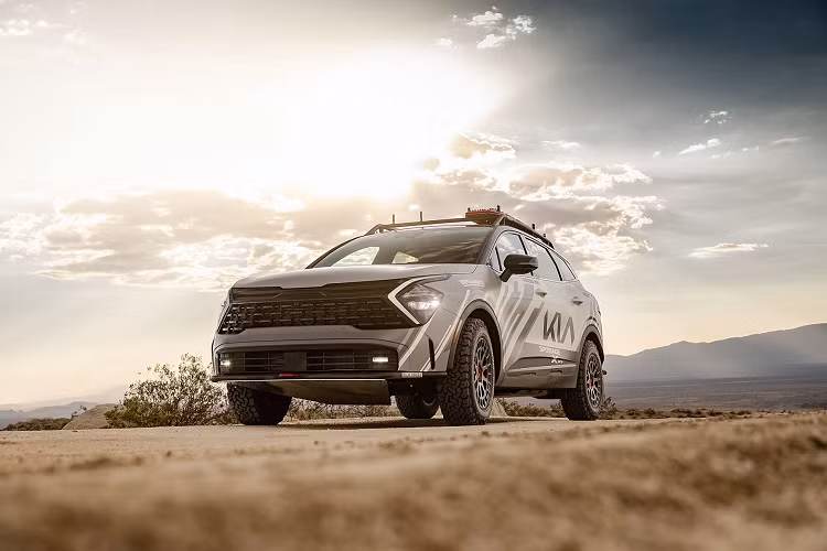 Mẫu xe được trang bị khối động cơ 4 xi-lanh Smartstream GDI 2,5 lít sản sinh công suất 187 mã lực. Sức mạnh được truyền tới cả 4 bánh thông qua hộp số tự động 8 cấp và hệ thống Active AWD có các chế độ lái đa địa hình.