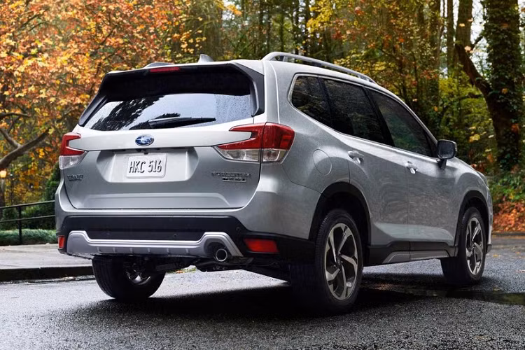 Subaru Forester 2023 tai My tang gia cao nhat toi 31 trieu dong-Hinh-2