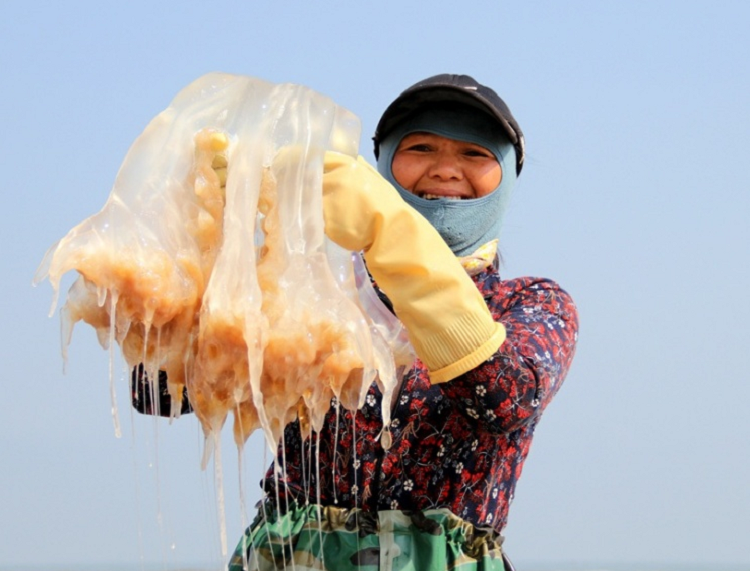 Lam giau nho loai khong nao, co nguoi thanh ti phu-Hinh-3