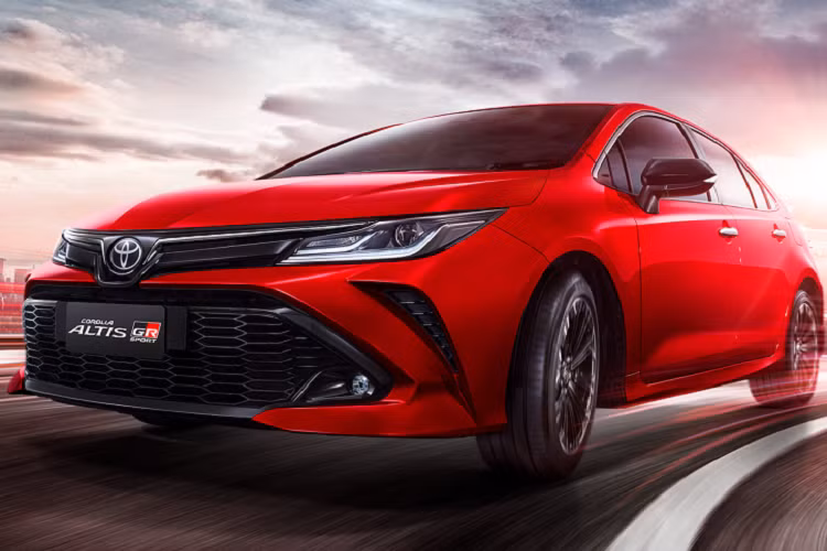Toyota Corolla Altis GR Sport 2022 tu 724 trieu dong, sap ve Viet Nam