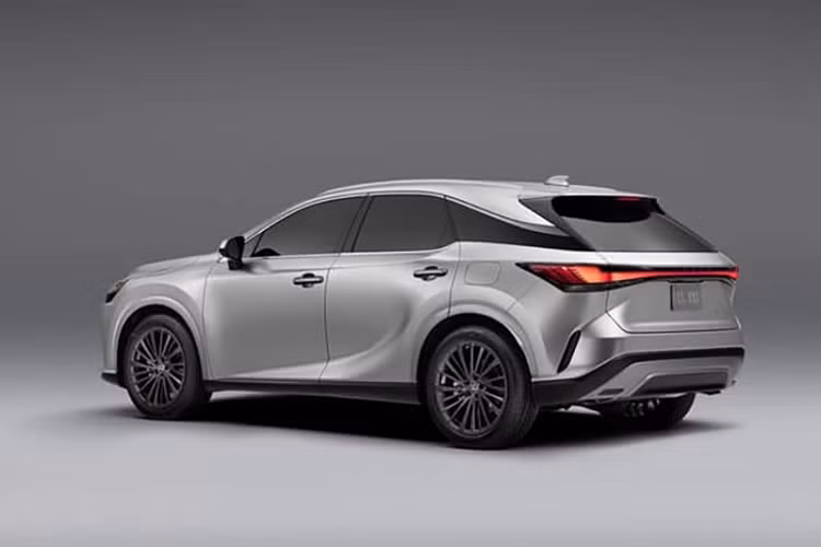 Cuối cùng là gói công nghệ an toàn chủ động Lexus Safety System+ 3.0, bao gồm hệ thống kiểm soát hành trình thích ứng, phanh tiền va chạm, cảnh báo lệch làn đường, hỗ trợ giữ làn đường, bám đuổi xe phía trước và đèn pha thích ứng.