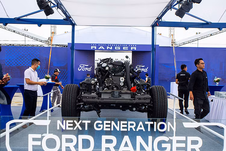 Ford Ranger 2023 chinh thuc xuat xuong, san sang toi tay khach Viet-Hinh-2