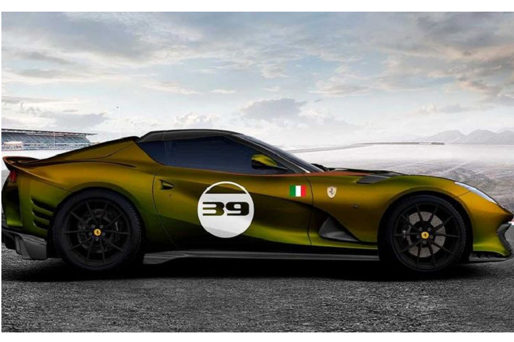 8.Ferrari: Verde Volterra Một màu đặc biệt khác có sẵn trong lễ kỷ niệm Cavalcade kỷ niệm 10 năm của Ferrari là màu sơn Verde Volterra độc đáo. Verde Volterra là sự kết hợp giữa màu cam và xanh lá cây để tạo ra một màu sắc độc quyền trên Ferari SF90 Stradale và SF90 Spider, 812 Competizione Coupe và 296 GTB.