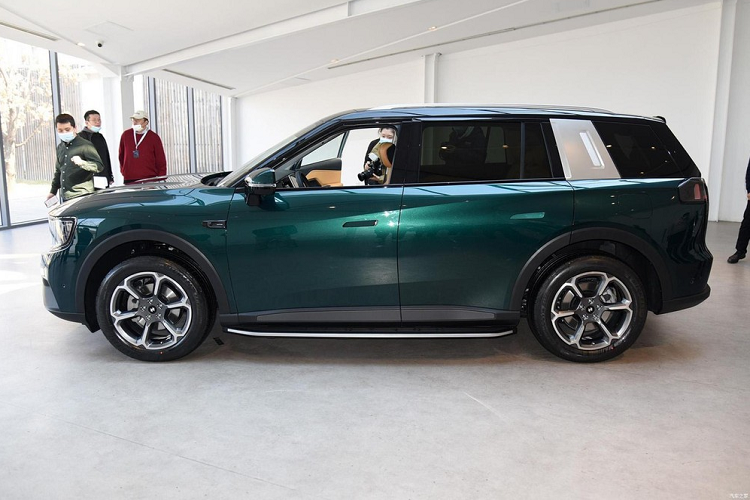 Ngam SUV dien Niutron NV cua Trung Quoc, dep nhu Ford Bronco