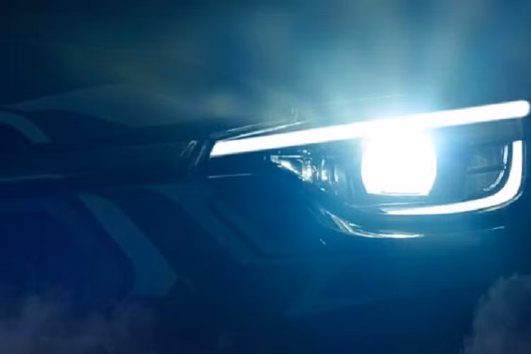 Không chỉ hé lộ thời điểm ra mắt, đoạn video này còn cho thấy trước một số chi tiết thiết kế của Subaru XV thế hệ thứ ba. Qua đó, có thể thấy mẫu SUV hạng B này không hẳn là lột xác về thiết kế ngoại thất. Thay vào đó, hãng Subaru chỉ áp dụng thiết kế tiến hóa cho mẫu SUV bán chạy nhất của mình.