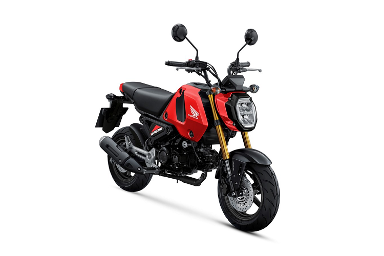 Cỗ máy mới nhất được hưởng lợi từ đối tượng mới là MSX125 Grom, với hai lựa chọn mới về màu sắc ở phiên bản 2023: màu xanh nước biển (Splendid Blue) và màu xám nhám (Matt Dim Grey Metallic), có bánh xe vàng độc đáo và tạo hình 'Big Logo'.