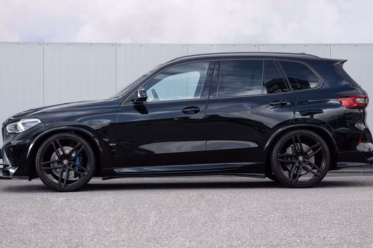 Các tuabin lớn hơn có máy nén, bánh tuabin và vỏ lớn hơn. Ống xả bằng thép không gỉ kết nối với ống xả G-Power cũng giúp tăng công suất, giảm nhiệt độ khí thải và áp suất ngược của khí thải.