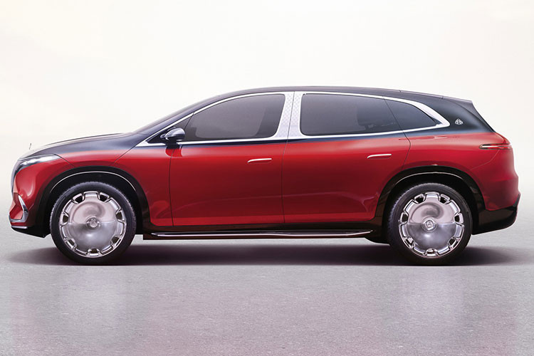 Về khả năng vận hành, các chuyên gia dự đoán Mercedes- Maybach EQS sẽ sở hữu cụm động cơ điện với công suất lớn hơn 500 mã lực. Phạm vi di chuyển của mẫu xe có thể đạt 645km sau mỗi lần sạc đầy.