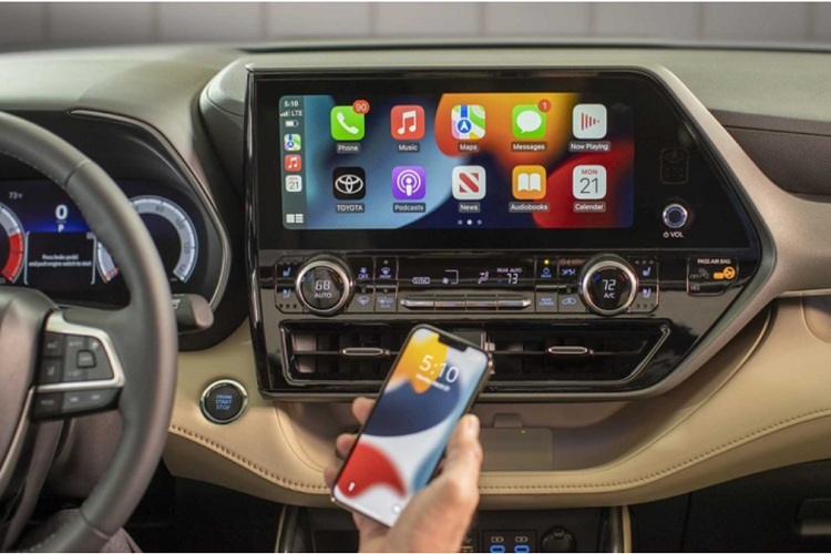 Màn hình trung tâm 12,3 inch là tiêu chuẩn trên các bản cao cấp, trong khi bản thấp dùng màn hình 7 inch hoặc 8 inch.