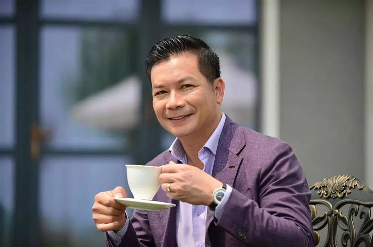 'Shark' Hung banh bao, du bao 'xanh, do, tim' khien netizen hao huc-Hinh-2