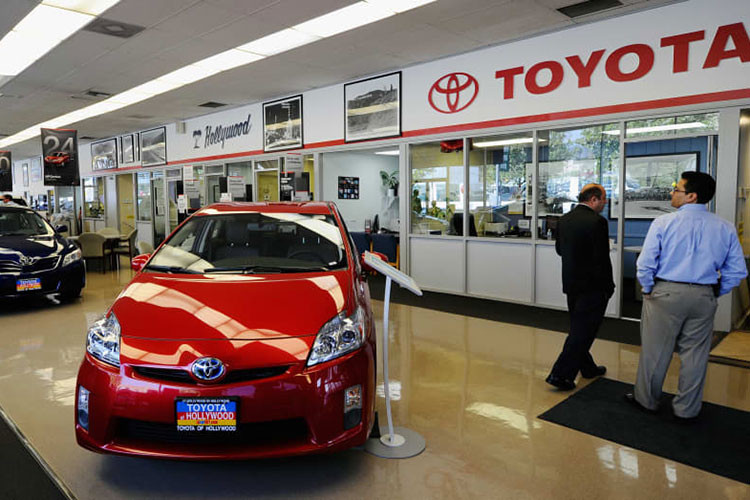 Toyota, Hyundai va Kia khien khach ngan ngam vi ban xe 