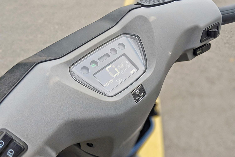 Tháng 4/2022, Honda Việt Nam cũng cho thấy động thái muốn “lấn sân” sang thị trường xe máy điện bằng việc đăng ký bảo hộ kiểu dáng công nghiệp cho chiếc Honda U-Go tại Việt Nam.