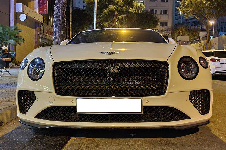 Mẫu xe siêu sang Bentley Continental GT V8 được chia sẻ nền tảng MSB do Volkswagen phát triển cho Porsche Panamera thế hệ thứ hai.