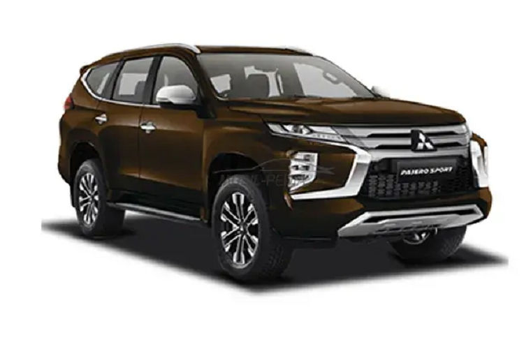 Ra mắt Việt Nam từ tháng 10/2020, Mitsubishi Pajero Sport phiên bản mới chưa thực sự gây ấn tượng về mặt doanh số. Trong 11 tháng của năm 2022, mẫu xe này chỉ đạt doanh số cộng dồn 1.078 xe, thấp hơn nhiều so với đối thủ Toyota Fortuner (7.189 xe) và Ford Everest (5.906 xe).